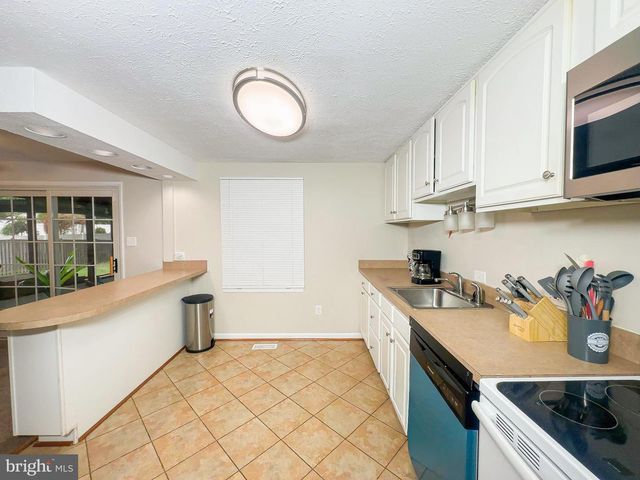 806 TRURO CT, Waldorf, MD 20601