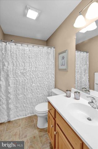 33 MICHAEL LN, Denver, PA 17517