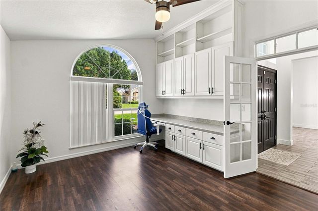 5232 HAMMOCK CIRCLE, St Cloud, FL 34771