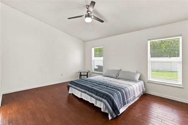 5232 HAMMOCK CIRCLE, St Cloud, FL 34771