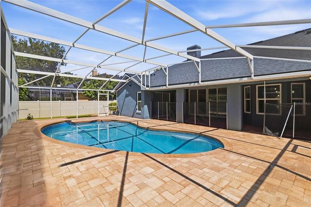 5232 HAMMOCK CIRCLE, St Cloud, FL 34771