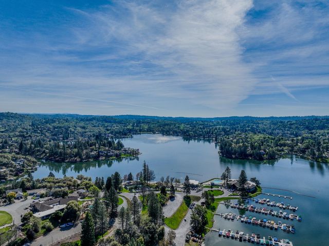 23850 Star Ct, Auburn, CA 95602