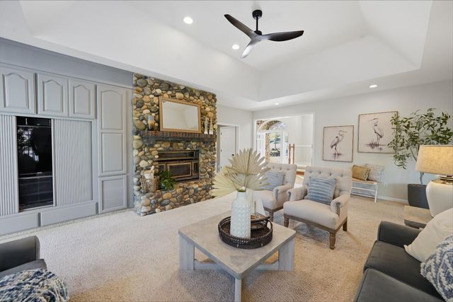 23850 Star Ct, Auburn, CA 95602