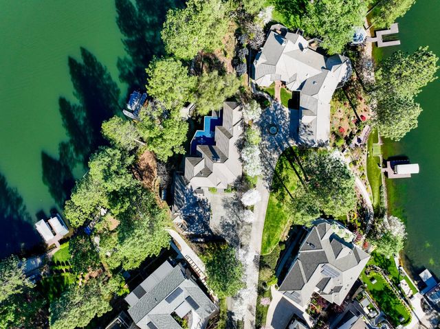 23850 Star Ct, Auburn, CA 95602