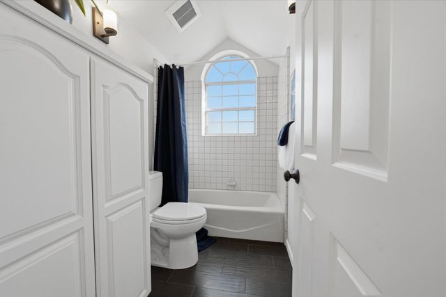 23850 Star Ct, Auburn, CA 95602