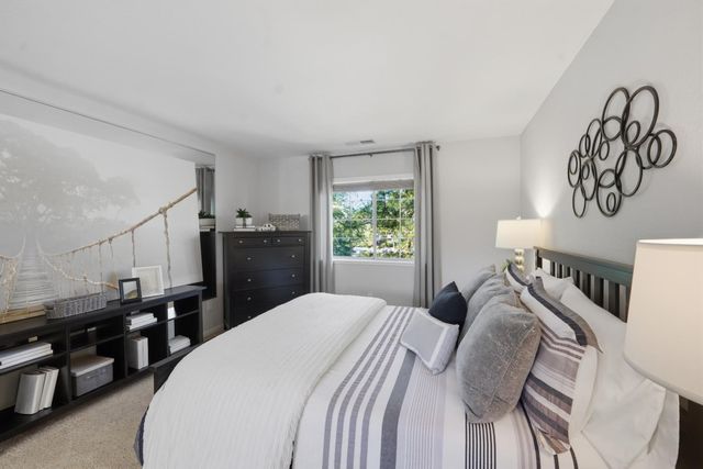 23850 Star Ct, Auburn, CA 95602