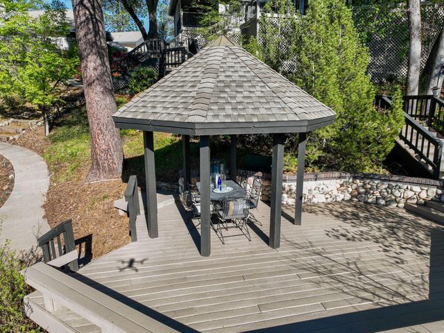 23850 Star Ct, Auburn, CA 95602