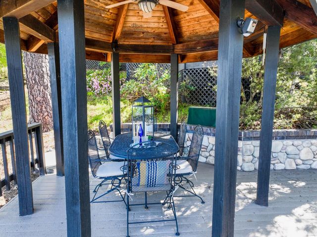 23850 Star Ct, Auburn, CA 95602