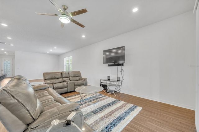 4249 BEARGRASS STREET, Clermont, FL 34714