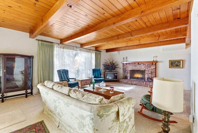 670 W Kanai Avenue, Porterville, CA 93257