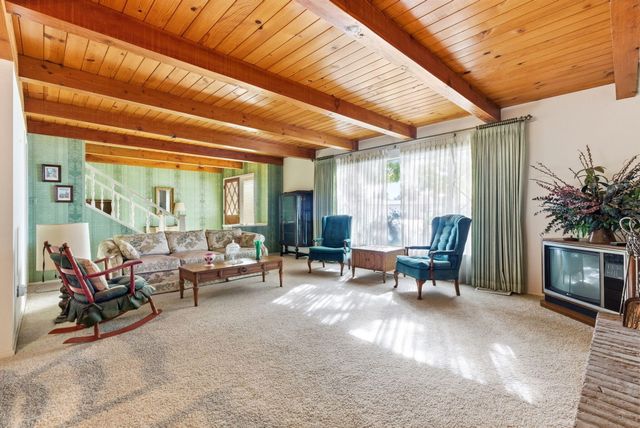 670 W Kanai Avenue, Porterville, CA 93257