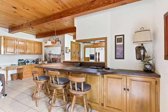 670 W Kanai Avenue, Porterville, CA 93257