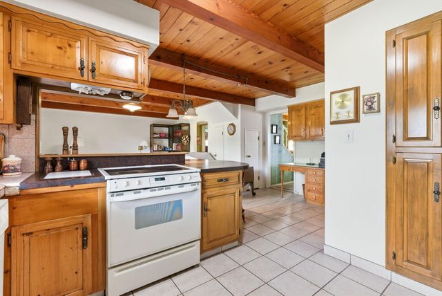 670 W Kanai Avenue, Porterville, CA 93257