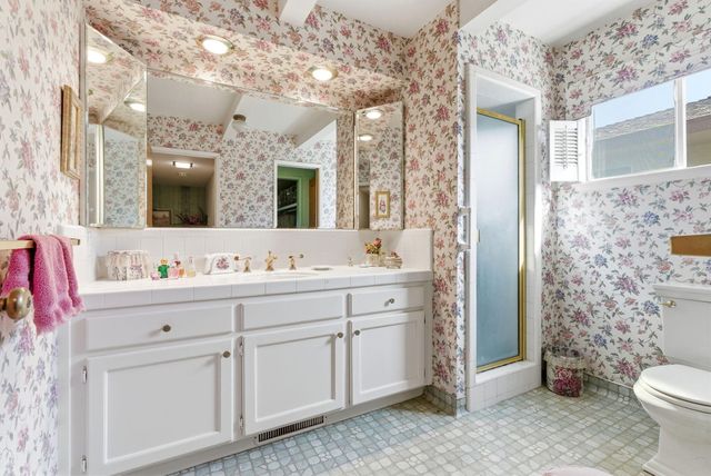 670 W Kanai Avenue, Porterville, CA 93257