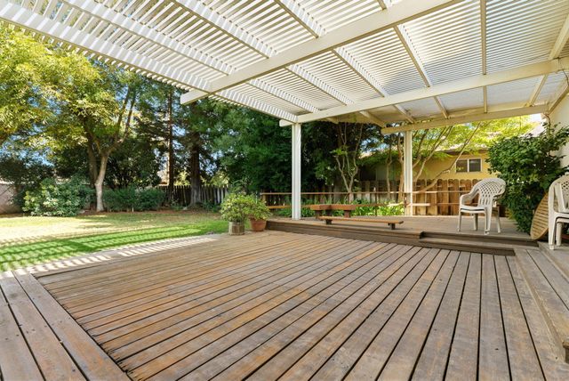 670 W Kanai Avenue, Porterville, CA 93257