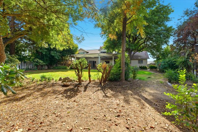 670 W Kanai Avenue, Porterville, CA 93257