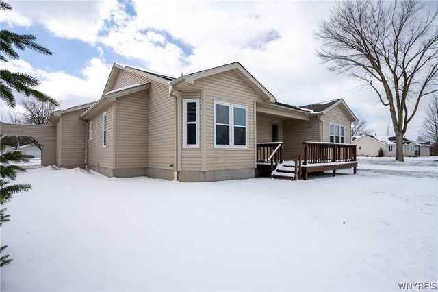 13 Alexander Parkway, Pendleton, NY 14120