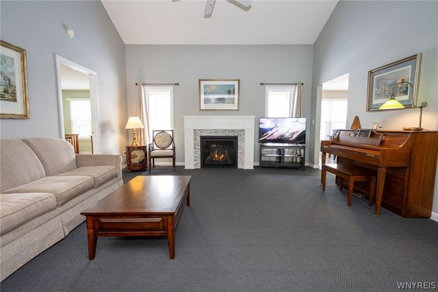 13 Alexander Parkway, Pendleton, NY 14120