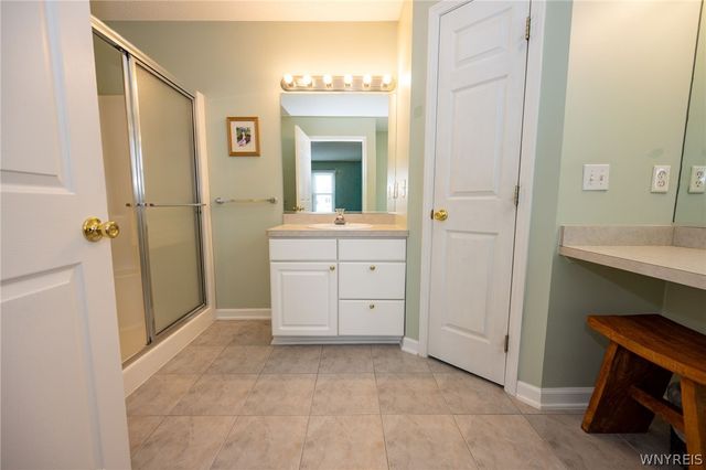 13 Alexander Parkway, Pendleton, NY 14120