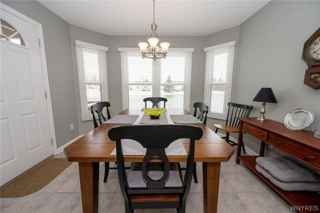 13 Alexander Parkway, Pendleton, NY 14120