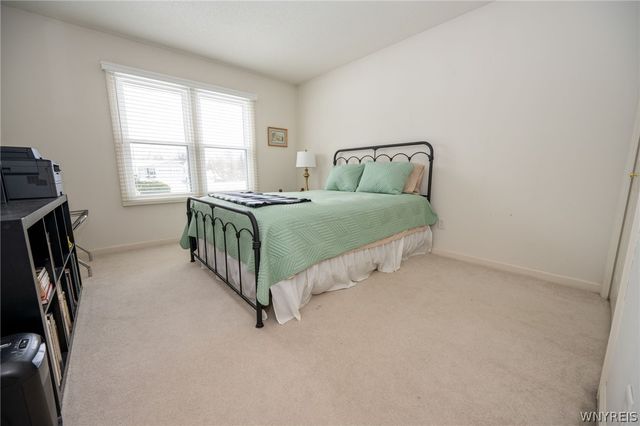 13 Alexander Parkway, Pendleton, NY 14120