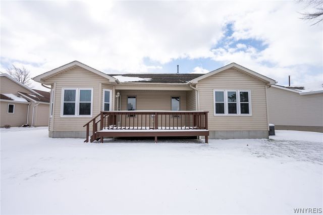 13 Alexander Parkway, Pendleton, NY 14120