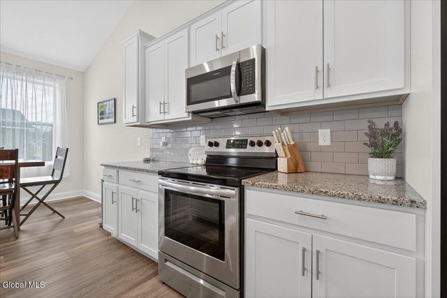 4 Linden Court, Ballston, NY 12019