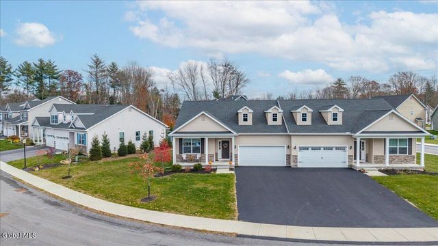 4 Linden Court, Ballston, NY 12019