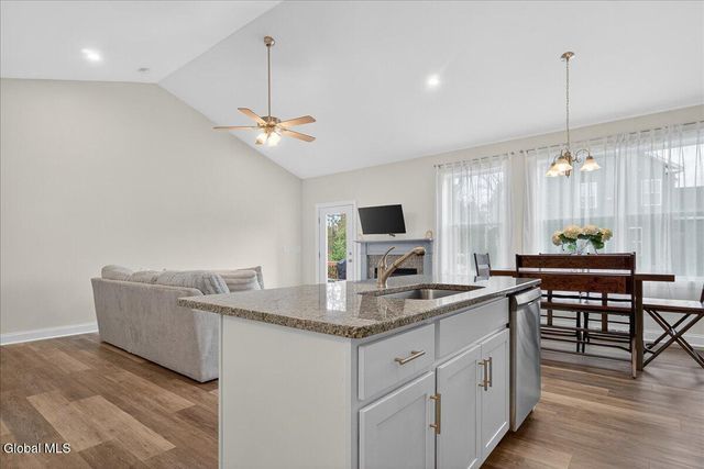 4 Linden Court, Ballston, NY 12019