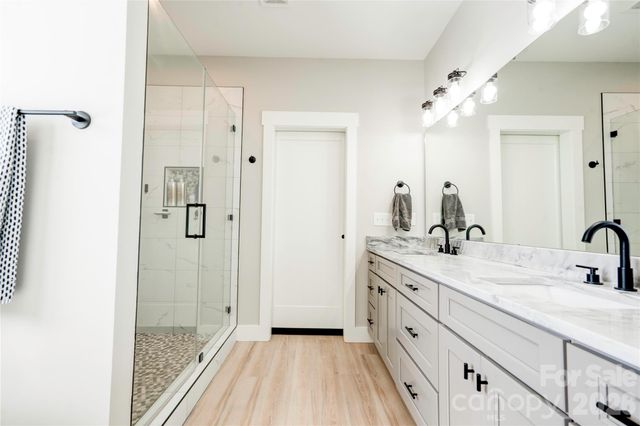 1309 Oak Canopy Road, Lincolnton, NC 28092