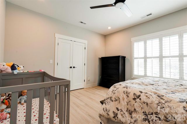 1309 Oak Canopy Road, Lincolnton, NC 28092