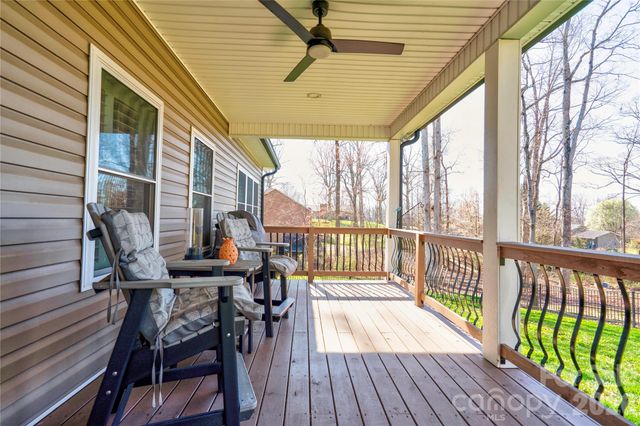 1309 Oak Canopy Road, Lincolnton, NC 28092