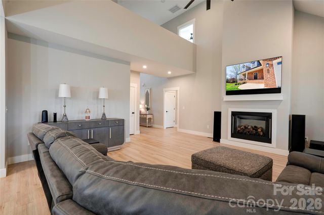 1309 Oak Canopy Road, Lincolnton, NC 28092