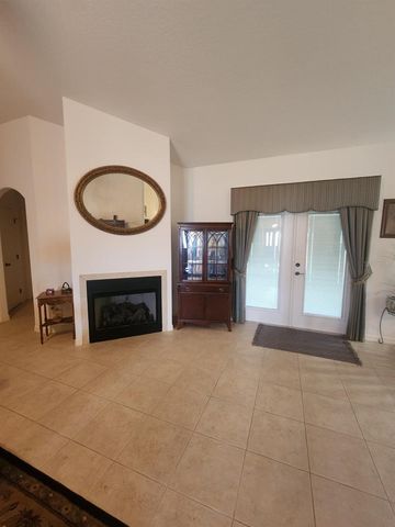 208 MARION OAKS TRAIL, Ocala, FL 34473