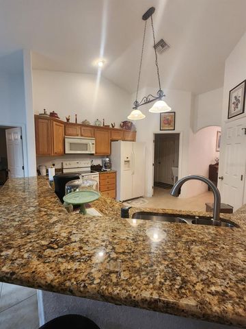 208 MARION OAKS TRAIL, Ocala, FL 34473