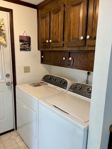 44 Castle Road, Attleboro, MA 02703