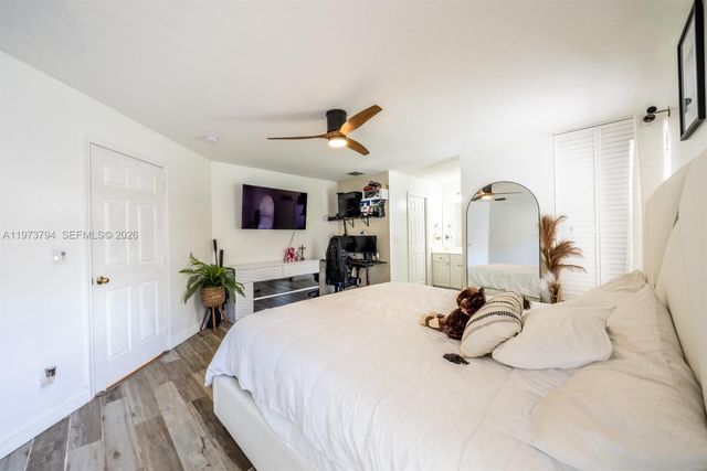 15780 N 75th Ln N, Loxahatchee, FL 33470