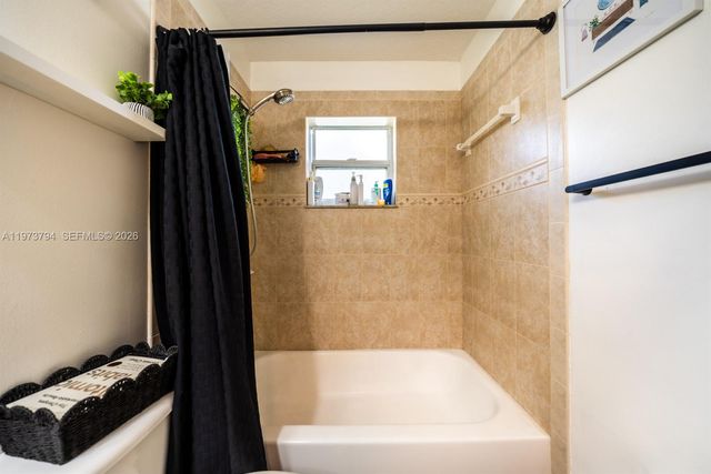 15780 N 75th Ln N, Loxahatchee, FL 33470