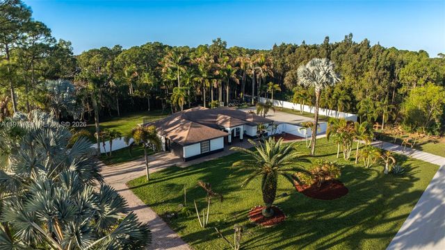 15780 N 75th Ln N, Loxahatchee, FL 33470