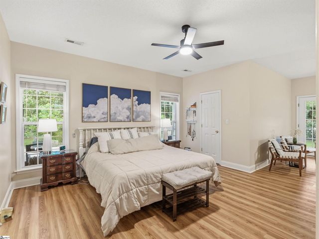 2 Lotus Court, Greenville, SC 29609