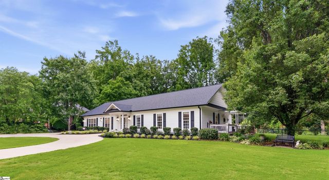 2 Lotus Court, Greenville, SC 29609
