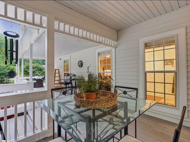 2 Lotus Court, Greenville, SC 29609