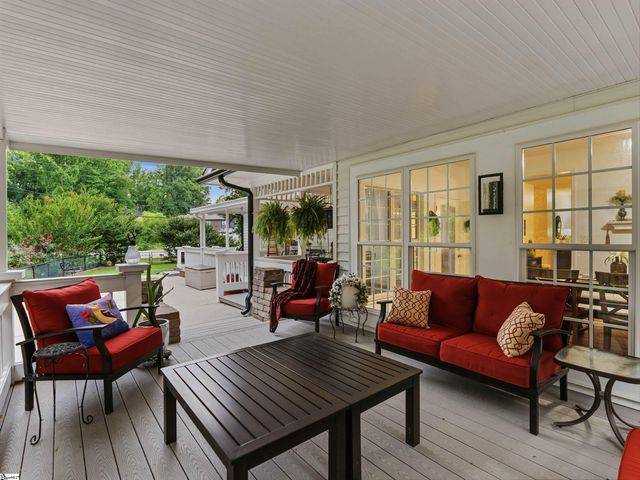 2 Lotus Court, Greenville, SC 29609