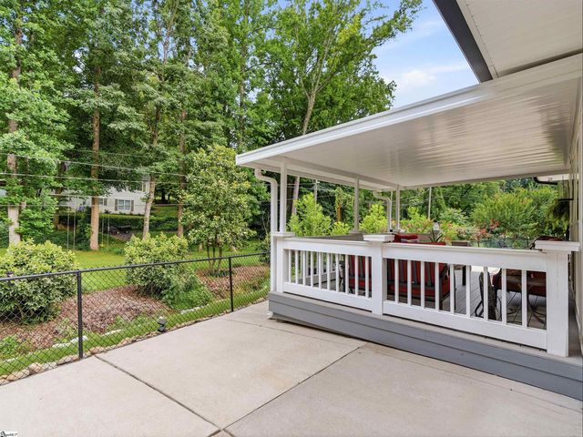 2 Lotus Court, Greenville, SC 29609