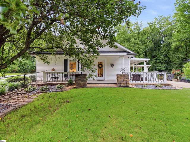 2 Lotus Court, Greenville, SC 29609