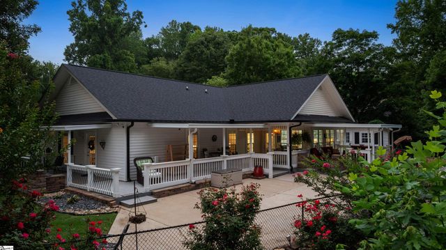2 Lotus Court, Greenville, SC 29609