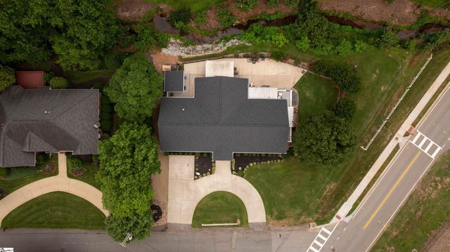 2 Lotus Court, Greenville, SC 29609