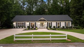 2 Lotus Court, Greenville, SC 29609