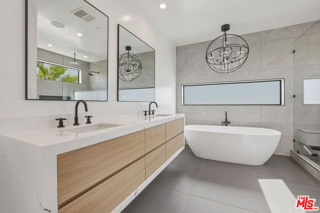 5316 Lennox Avenue, Sherman Oaks, CA 91401