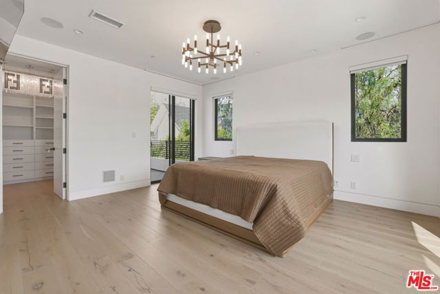 5316 Lennox Avenue, Sherman Oaks, CA 91401